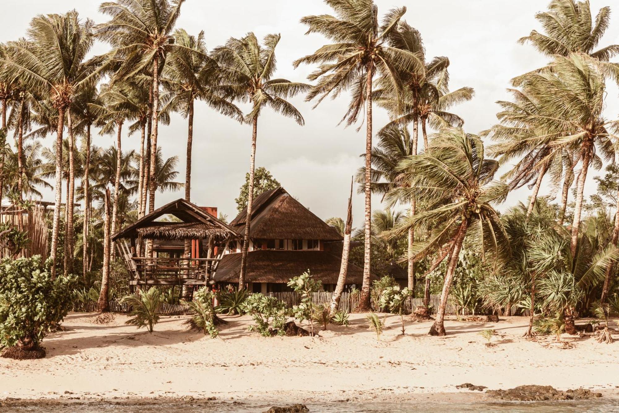 Alon Cloud9 Beach Front Catangnan Buitenkant foto
